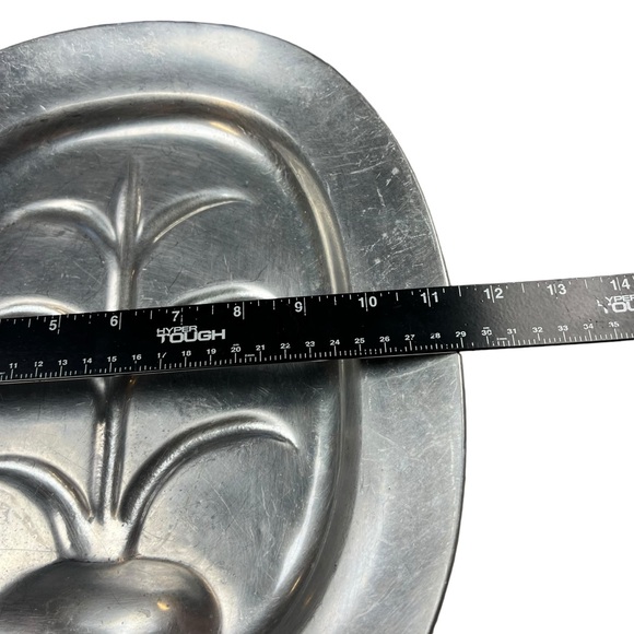 Vintage 14” Pewter Footed Platter by Wilton Columbia Pennsylvania USA - Picture 8 of 8